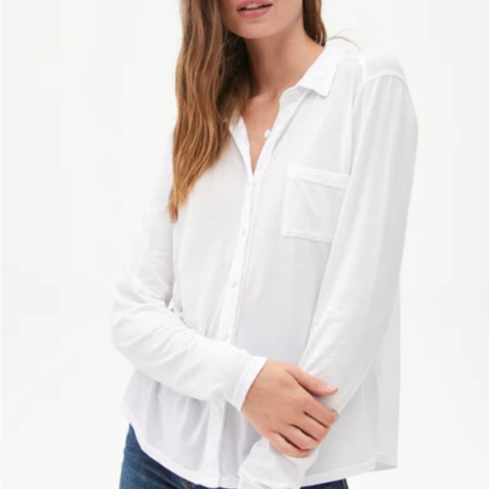 NWOT Michael Stars Harley Long Sleeve Button Up Top!